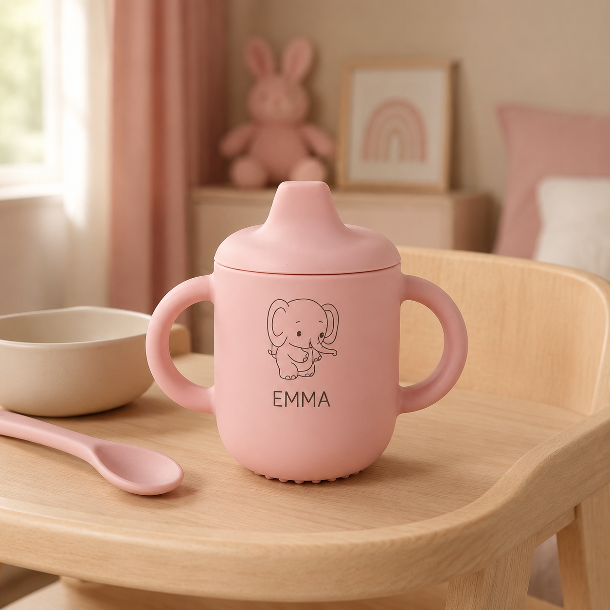 Tasse d’apprentissage bébé rose personnalisée motif éléphant