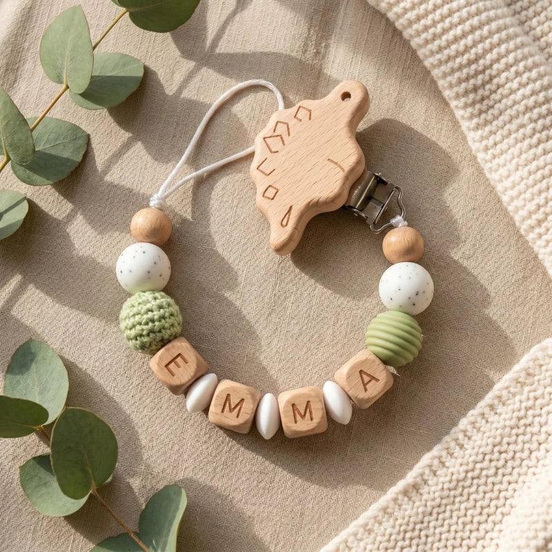 Attache-Tétine Bébé Personnalisée en Bois et Silicone