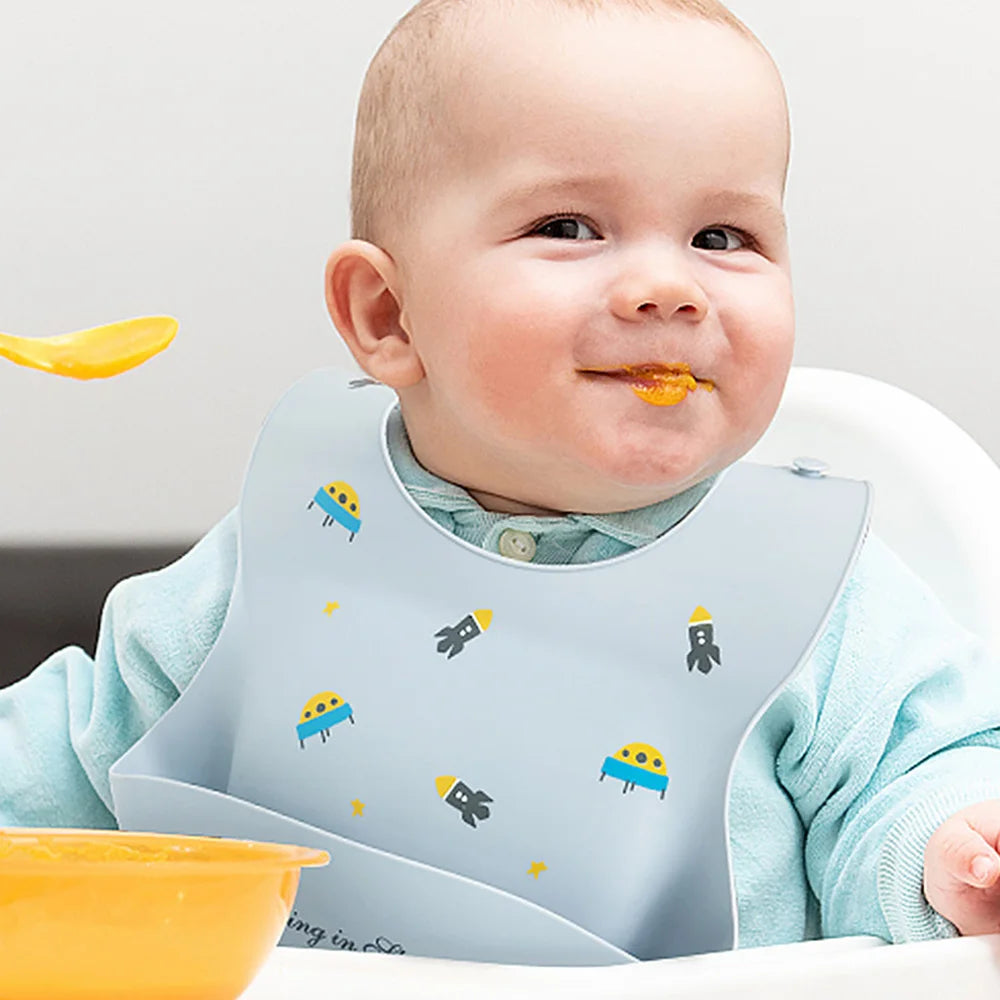 Bavoir Bébé en Silicone à Motifs Ludiques avec Poche