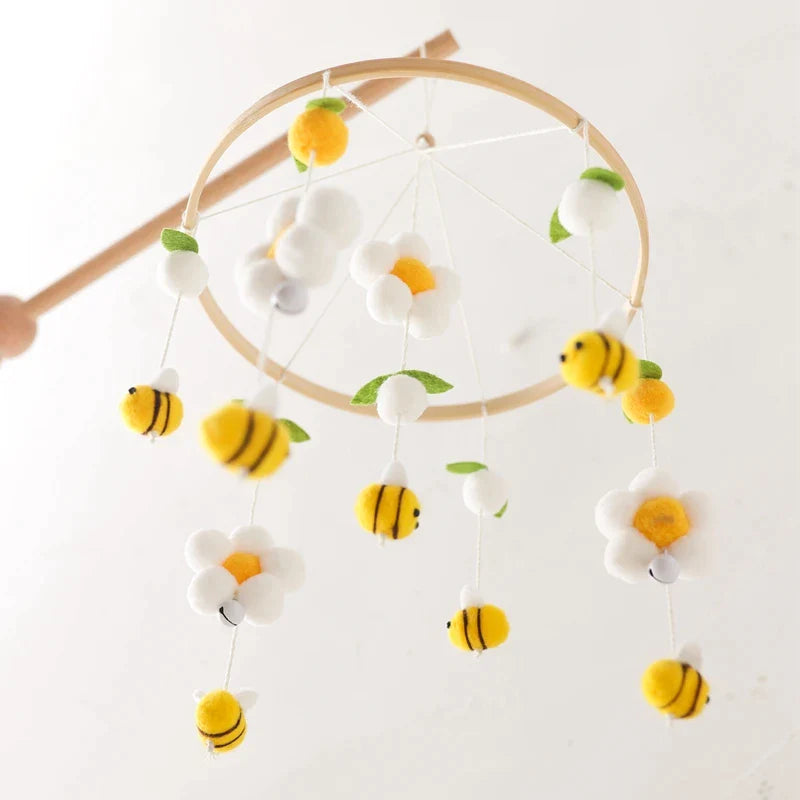 Mobile Bébé Abeille - Jaune - Jouet En bois bébé